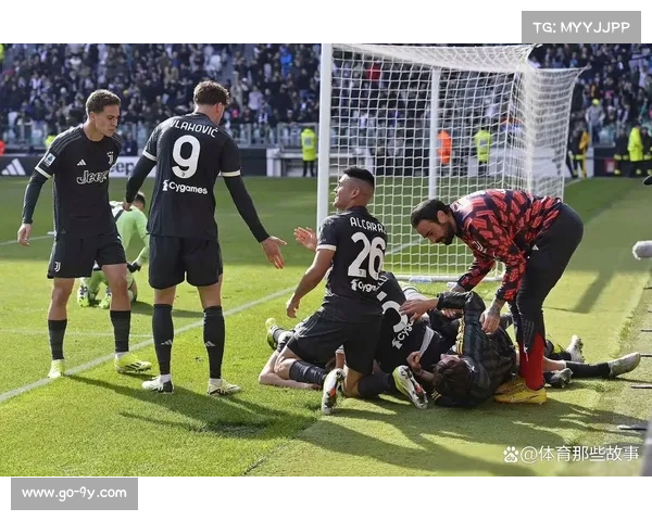 国米3-2绝杀尤文,蓝黑军团展现冠军气质与韧性 国米3-2绝杀尤文,蓝黑军团展现冠军气质与韧性